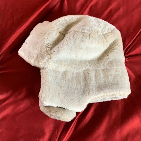 Armani Junior Fur Trapper Hat - Made in Italy - Picture 3 of 12